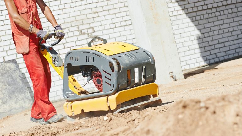 zand sierbestrating aantrillen