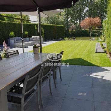 Betonfliese „Standardfliese Anthrazit" 60x60x4