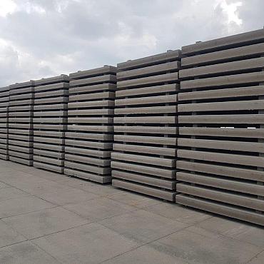 Nieuwe betonplaten 200x200x14, A-keus, zonder hoeklijn
