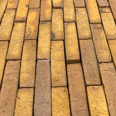 "Swindon" Nieuw Gebakken Waaltjes