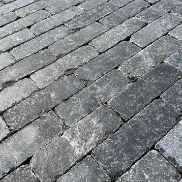 Dikformaten 'Arduin' (Belgisch Hardsteen)