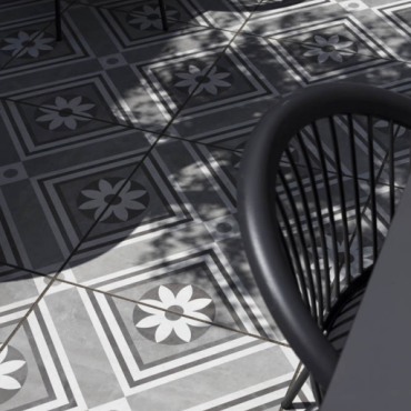 „Graue Blumen" 60x60x4