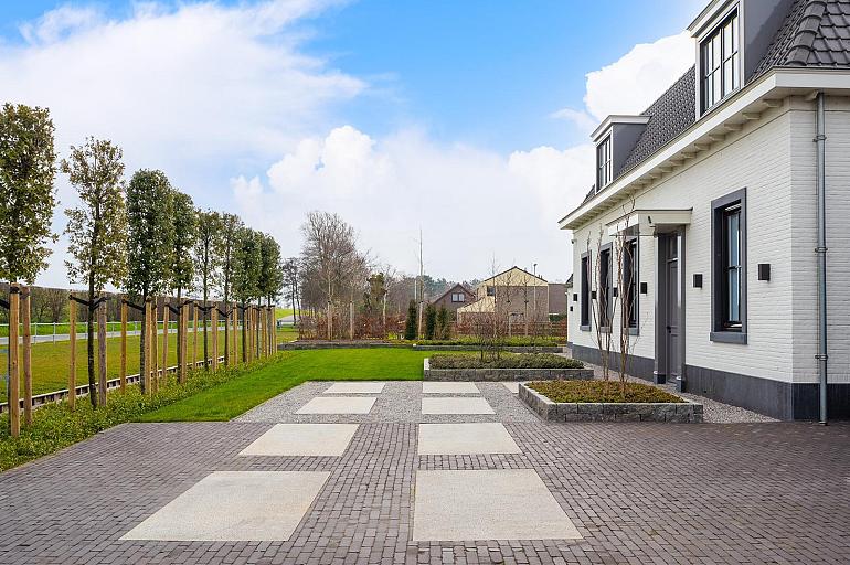 df michelle i.c.m. schellevis tegels grijs 3