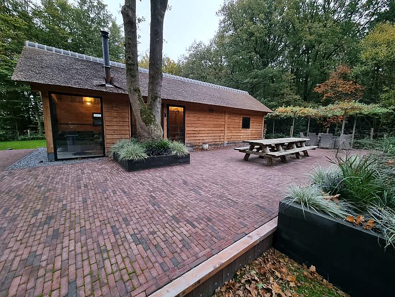 6745e540 0572 472a 99a7 a1916fe0ca95